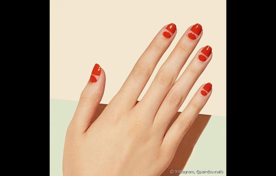Negative-space ногти